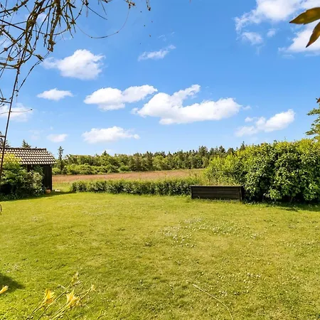 Cillvur - 8km From The Sea By Interhome